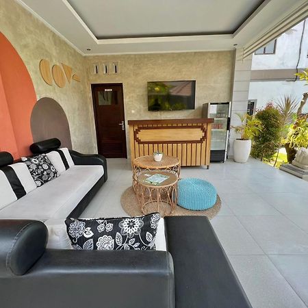 Cg Guesthouse Canggu Dış mekan fotoğraf